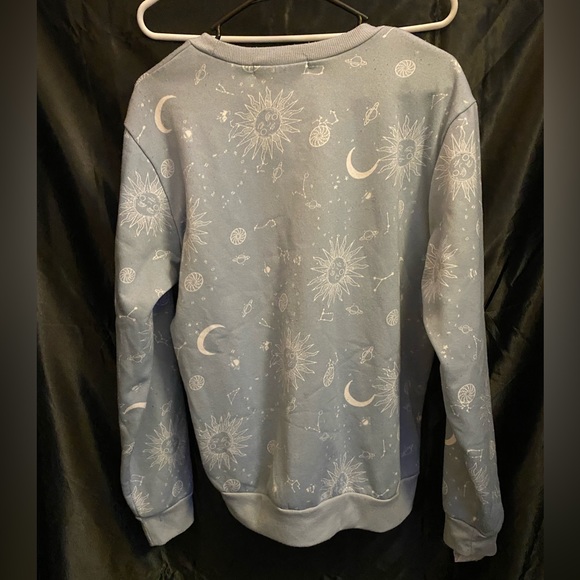 Light Blue Stars and Moon Sweater. - Picture 2 of 2